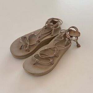 Teva Women's Beige Strappy Sandals